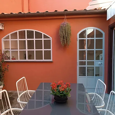 Deco Garden Trastevere Apartment *